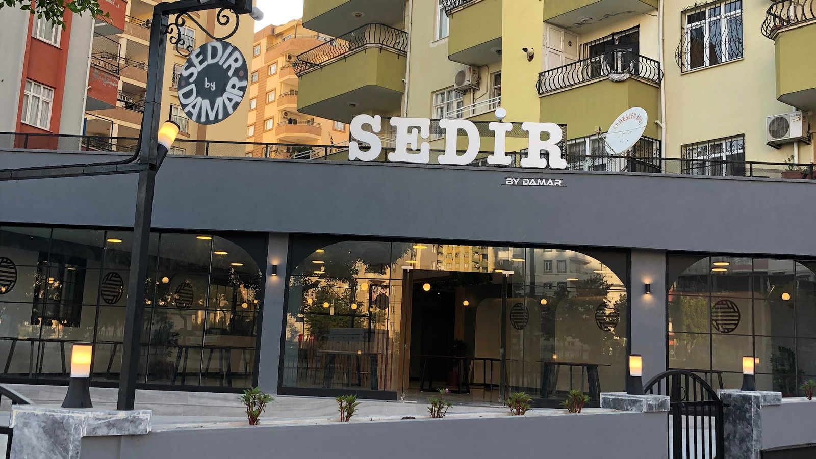 Sedir By Damar Cafe / Kahve