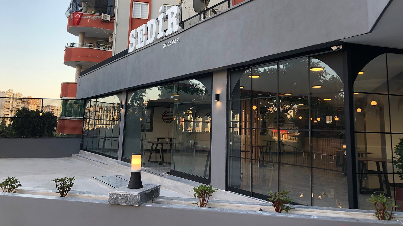 Sedir By Damar Cafe / Kahve