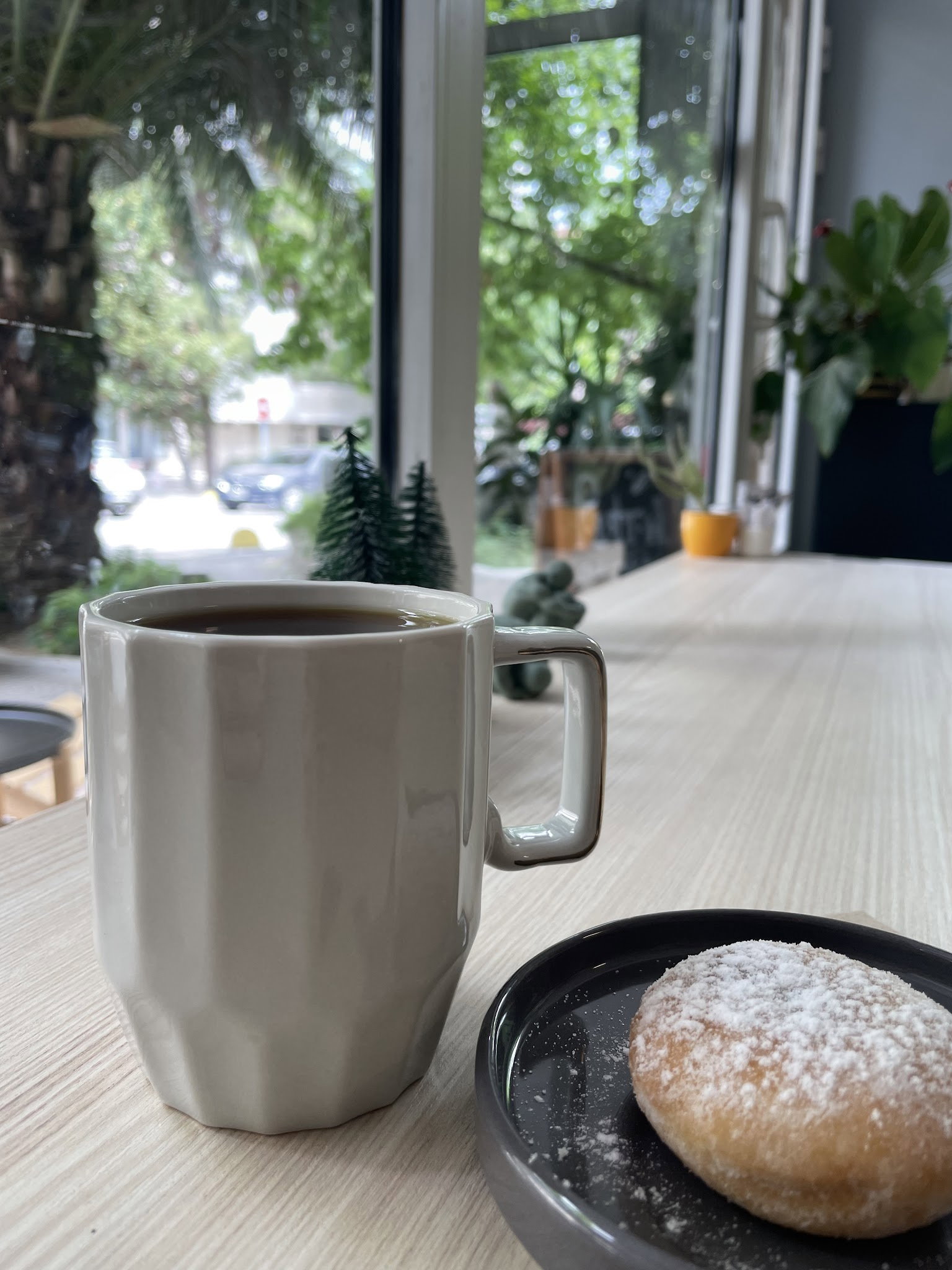 Sütlü Sade Kahve Dükkanı