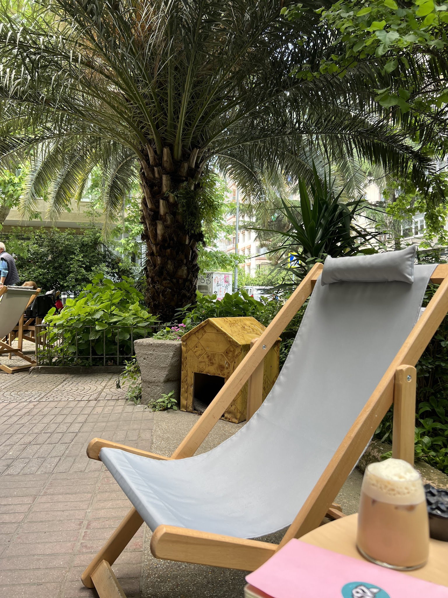 Sütlü Sade Kahve Dükkanı