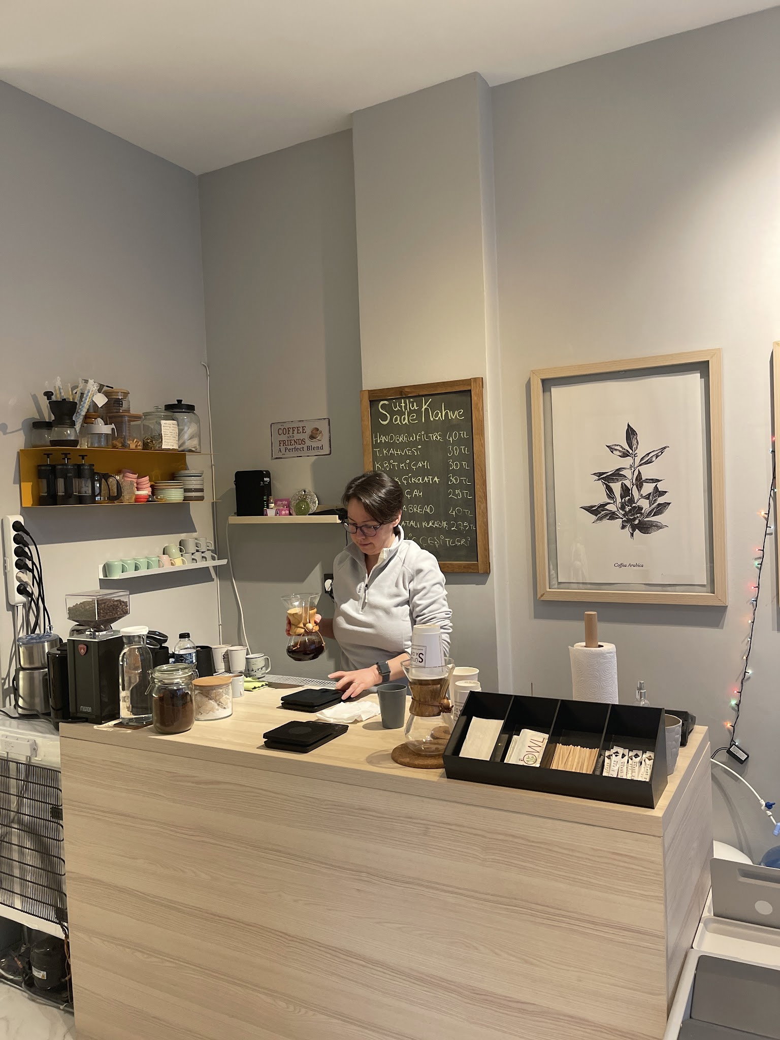 Sütlü Sade Kahve Dükkanı