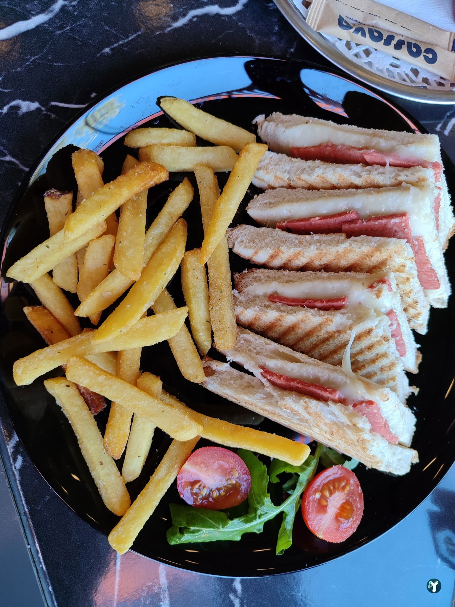 Cassava Cafe & Restaurant