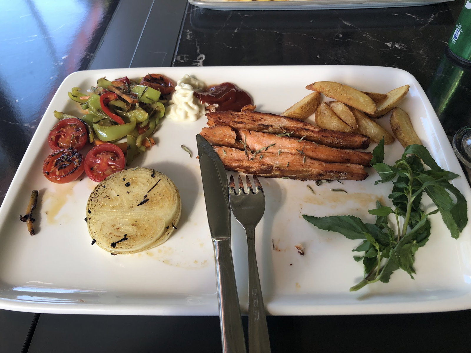 Cassava Cafe & Restaurant