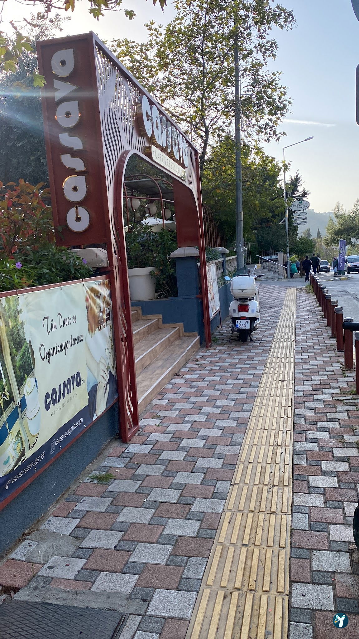 Cassava Cafe & Restaurant