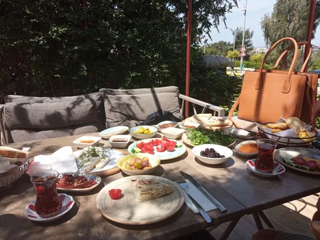 Cassava Cafe & Restaurant resimleri