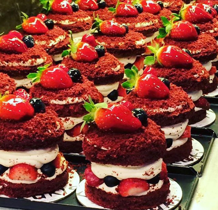 Antepli Şerifoğlu Baklavaları Arnavutköy Şubesi