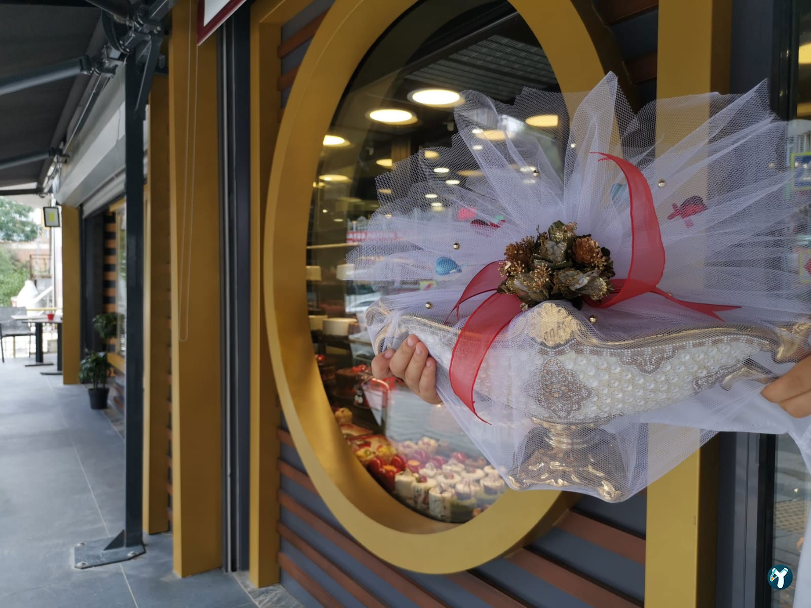 Antepli Şerifoğlu Baklavaları Arnavutköy Şubesi