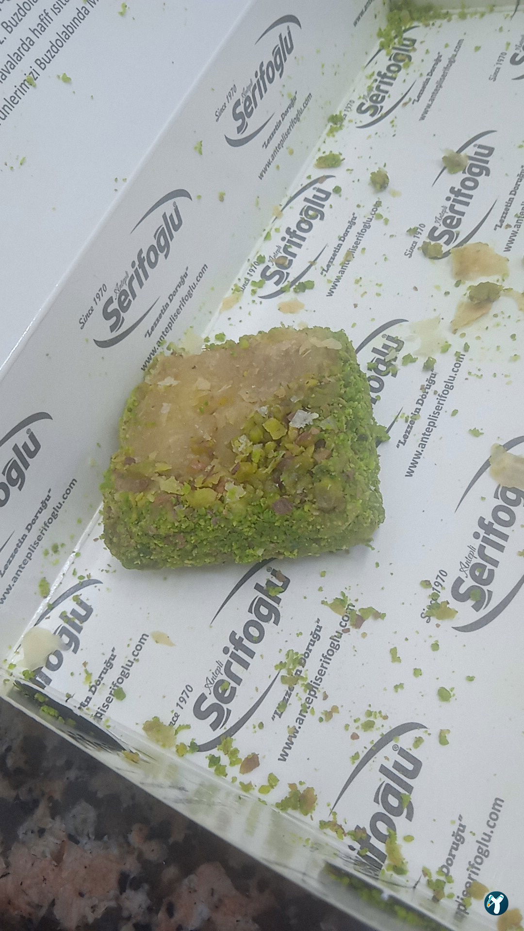 Antepli Şerifoğlu Baklavaları Arnavutköy Şubesi