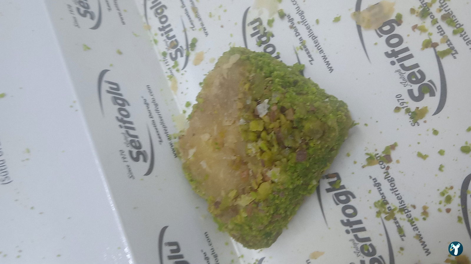 Antepli Şerifoğlu Baklavaları Arnavutköy Şubesi