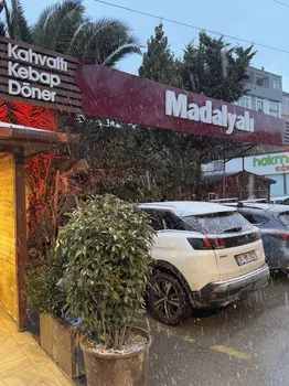 Madalyali Koru Tesisleri resimleri Madalyali Koru Tesisleri resimleri