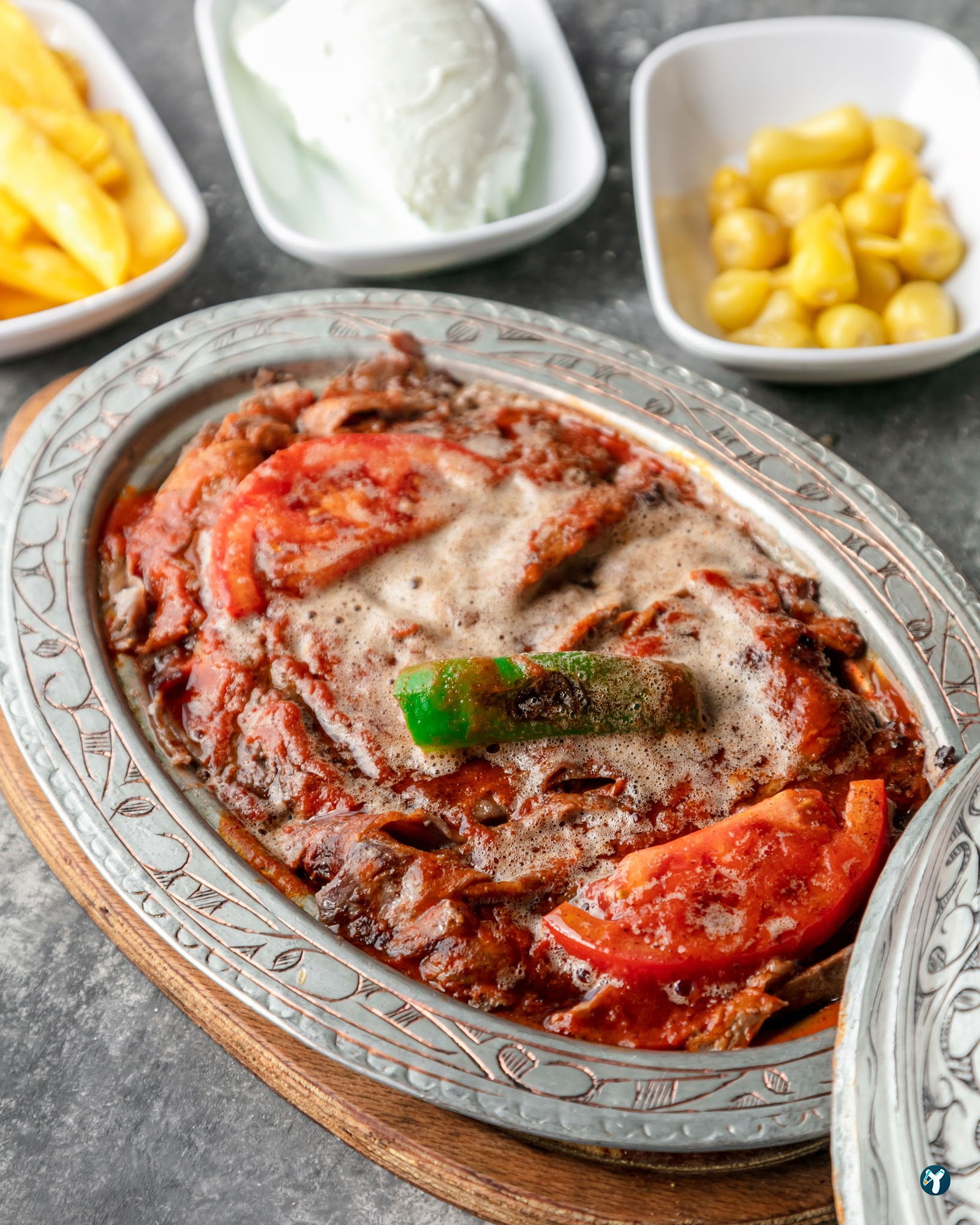 Madalyali Koru Tesisleri