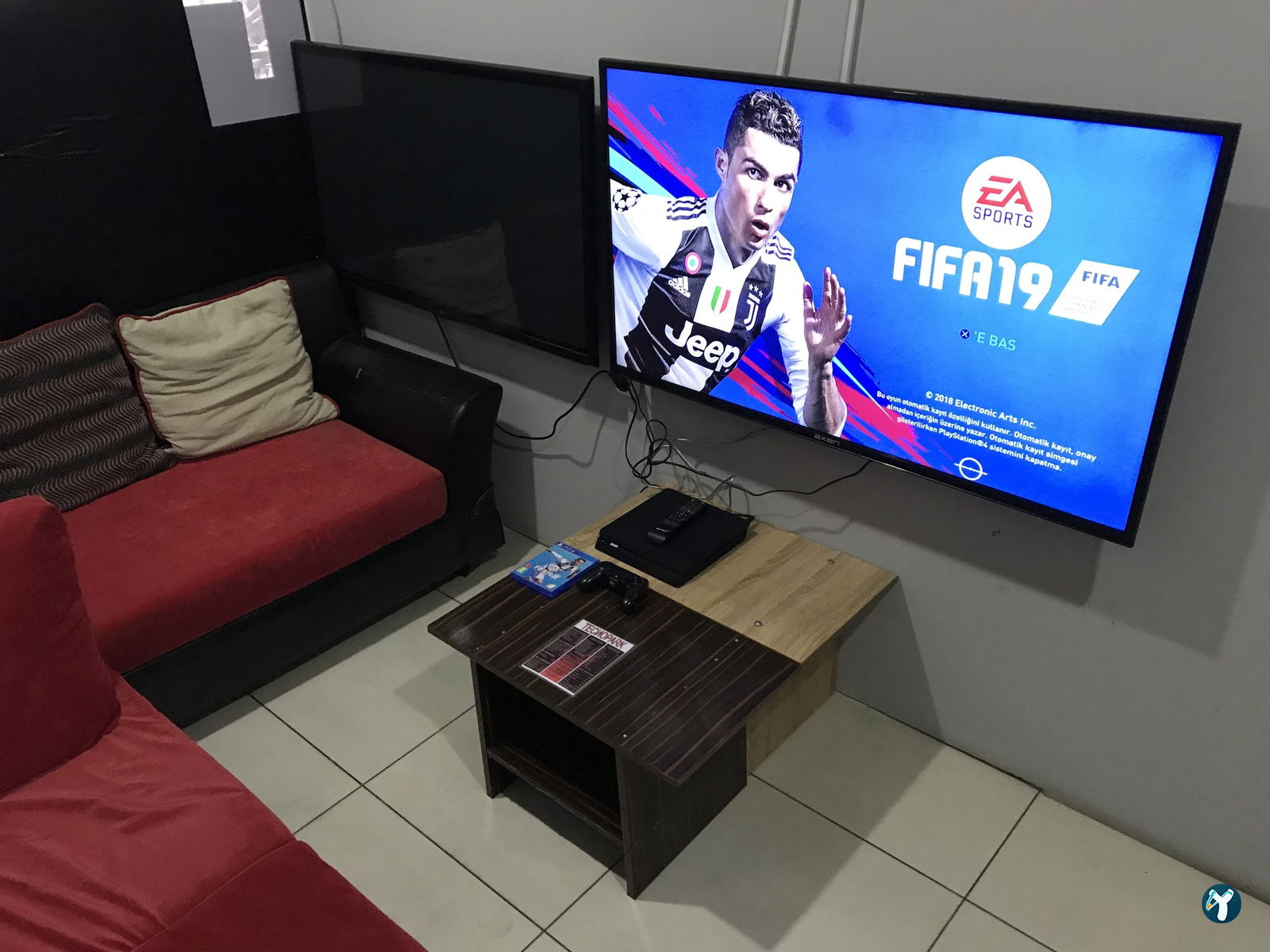 İzmit Playstation Cafe Teknopark Ps3 Ps4 Kiralanır Eve Hizmet
