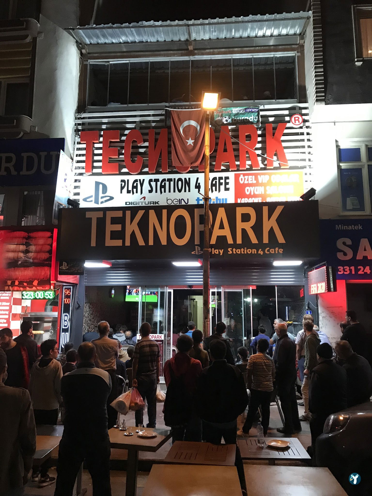 İzmit Playstation Cafe Teknopark Ps3 Ps4 Kiralanır Eve Hizmet
