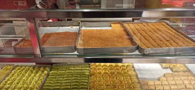 Altın Köşk Pasta Cafe resimleri