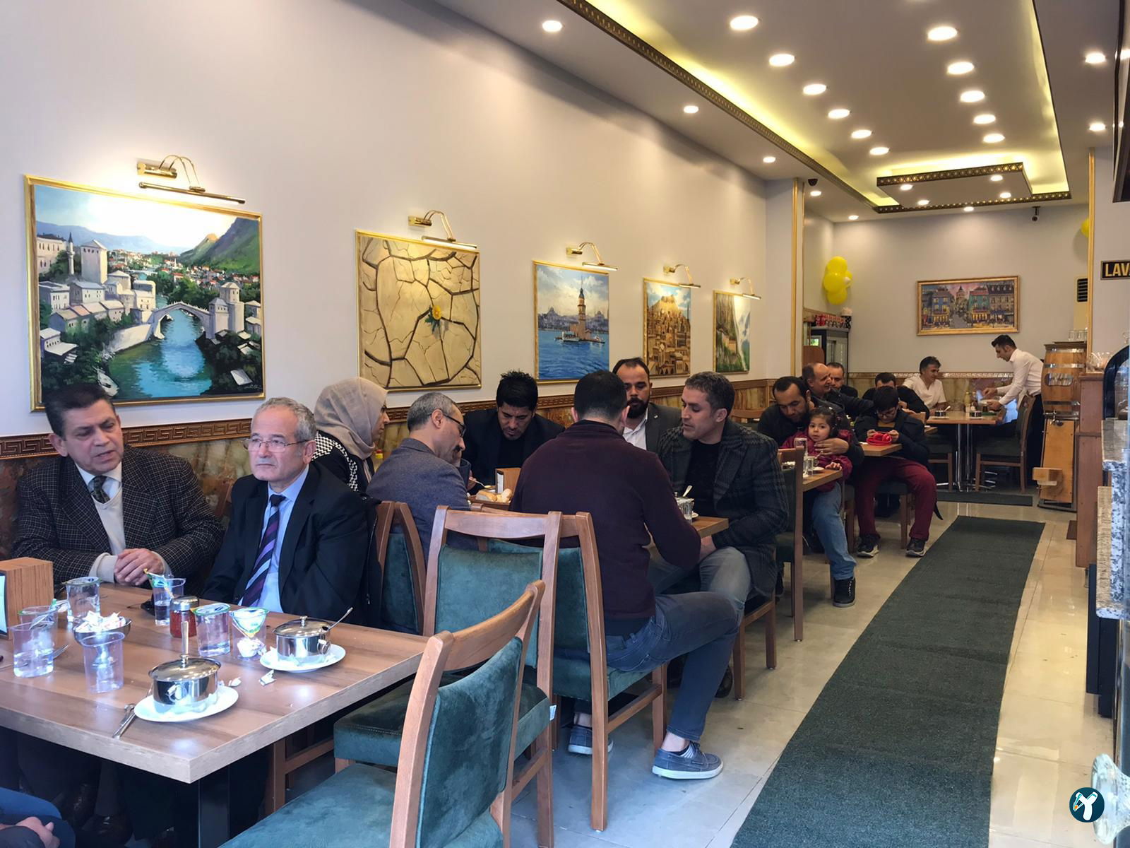 Güngör İşkembe Kellepaça Kebap Salonu