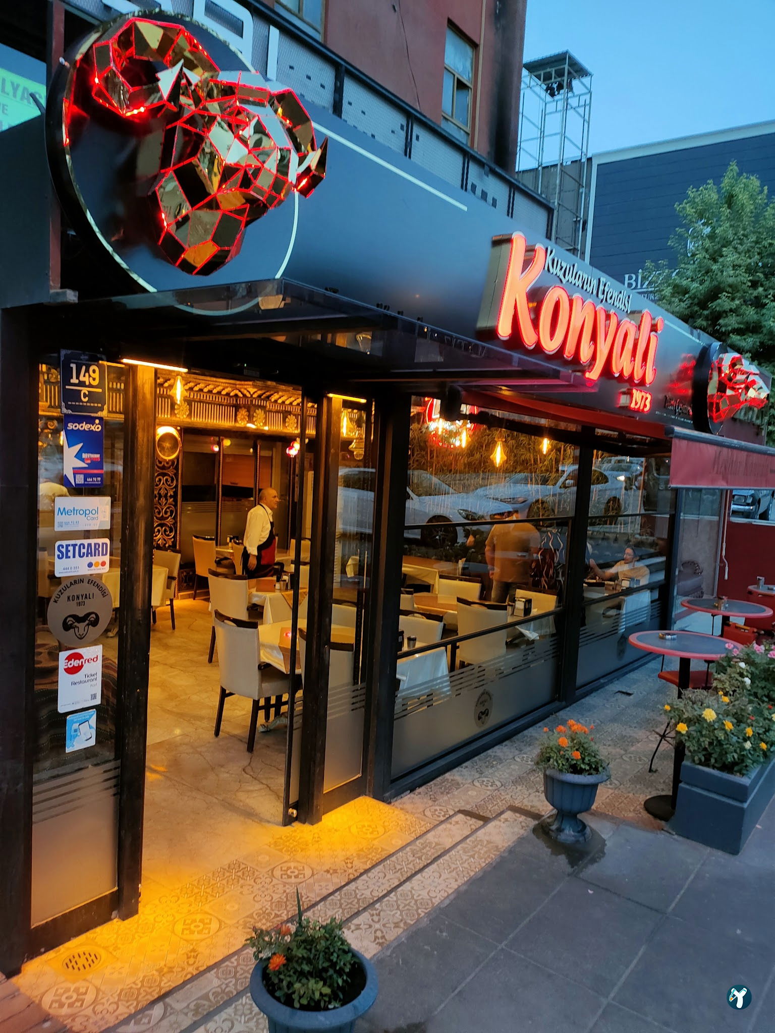 Meşhur Konyalı Kebap 1973 Kuzuların Efendisi