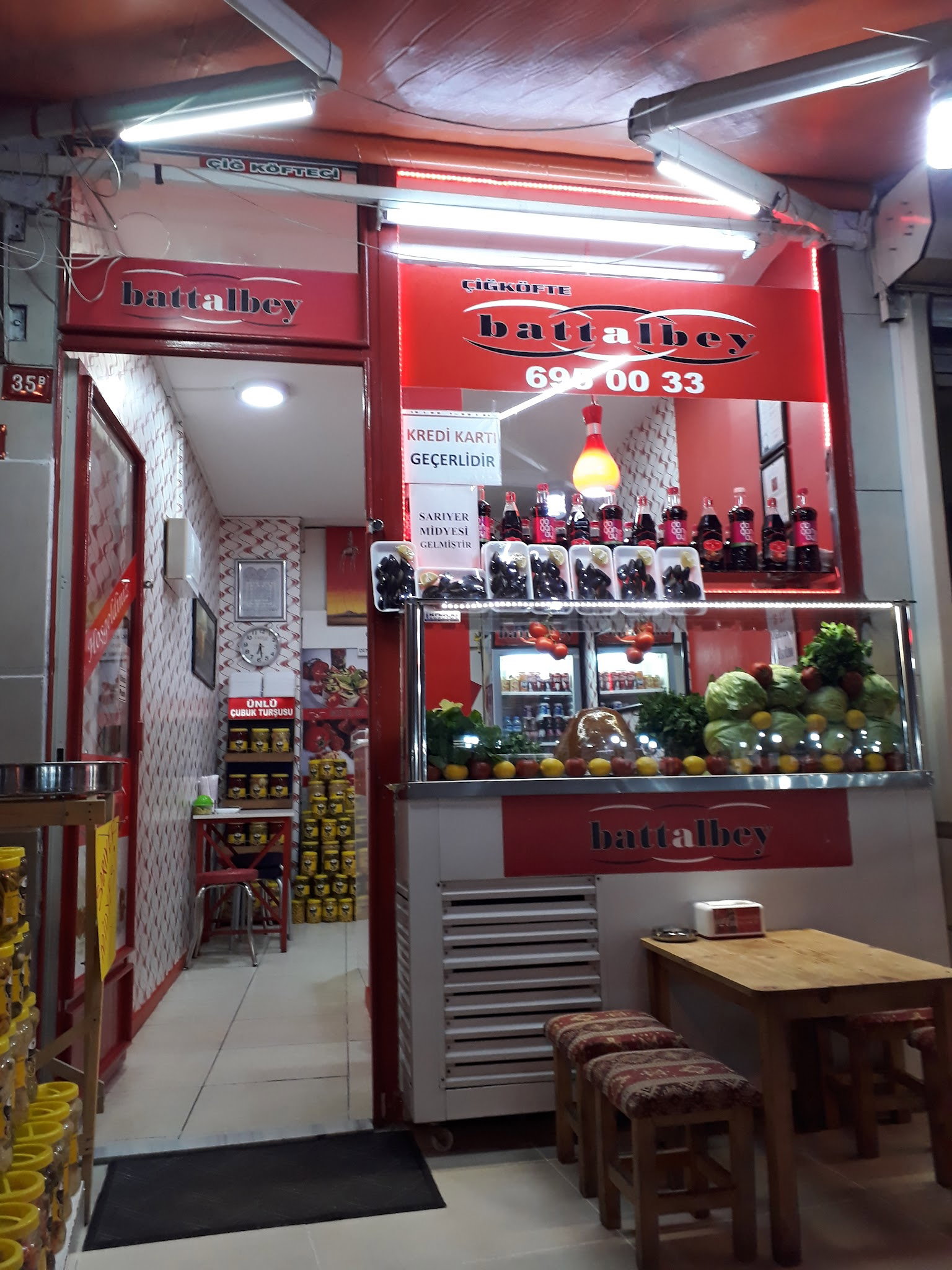 Battalbey Çi̇ğ Köfte Avcilar Gümüşpala