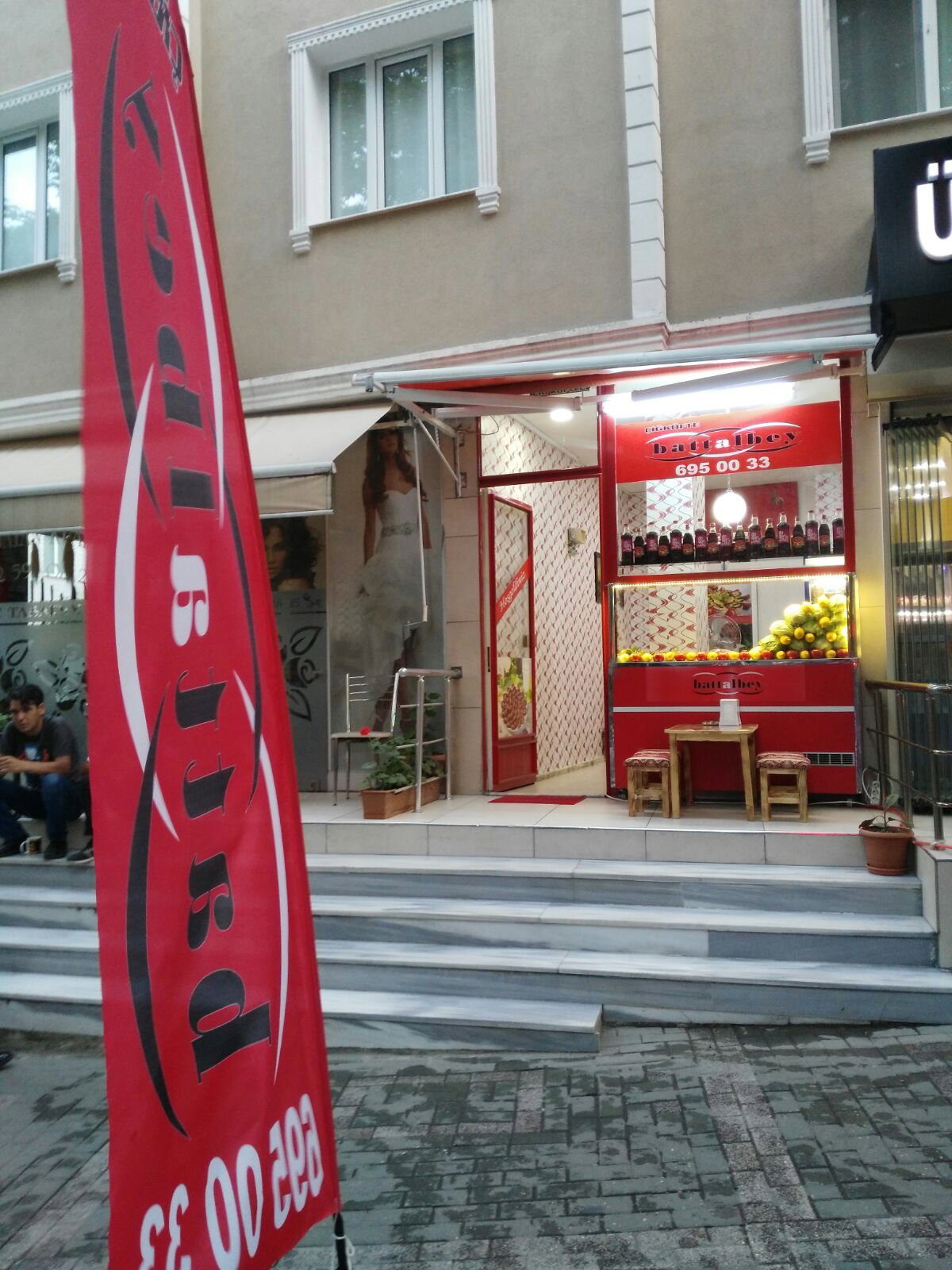 Battalbey Çi̇ğ Köfte Avcilar Gümüşpala