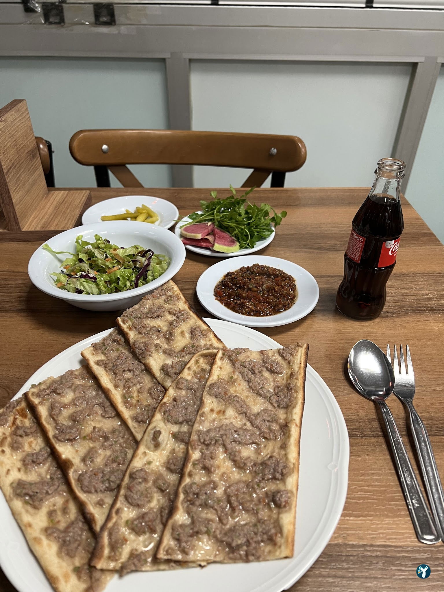 Öz Konyalı Kardeşler Etli Ekmek Fırın Kebabı Eskişehir Emek Mahallesi