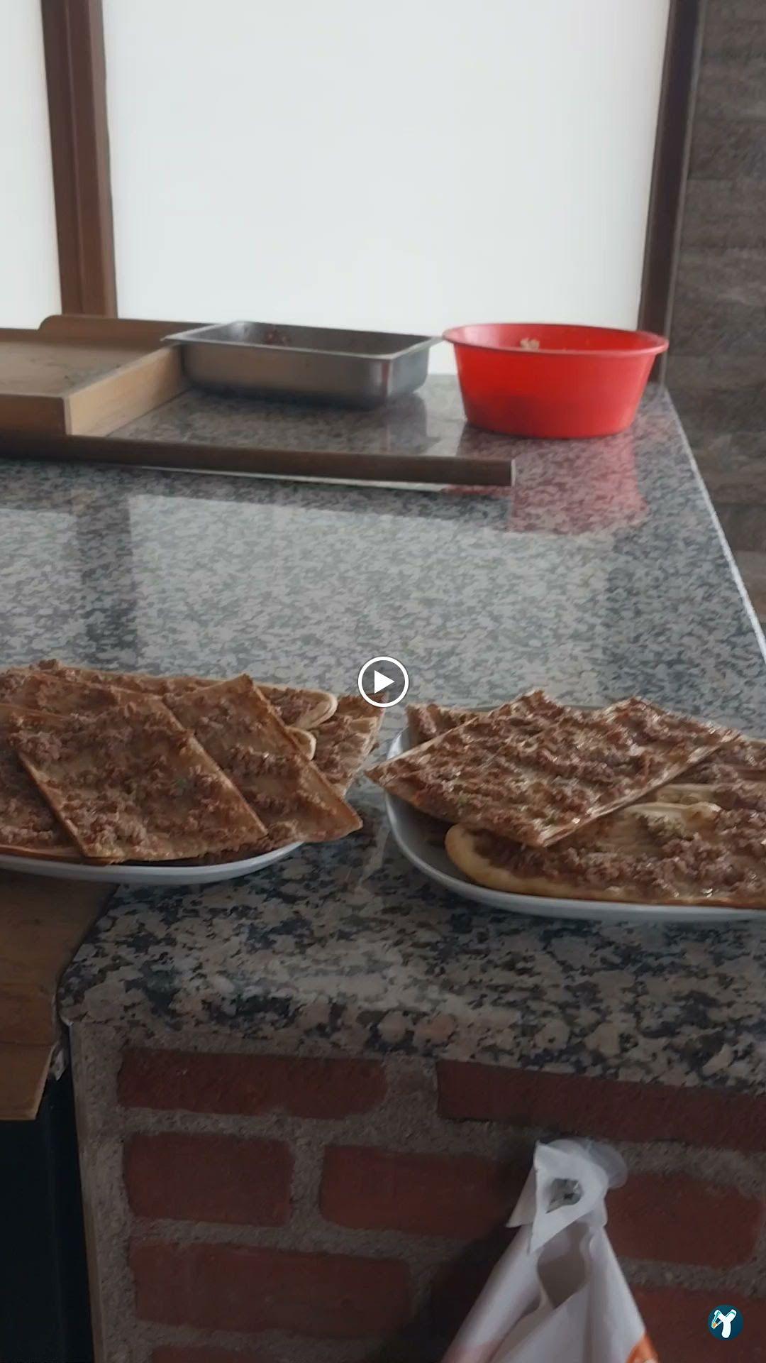 Öz Konyalı Kardeşler Etli Ekmek Fırın Kebabı Eskişehir Emek Mahallesi