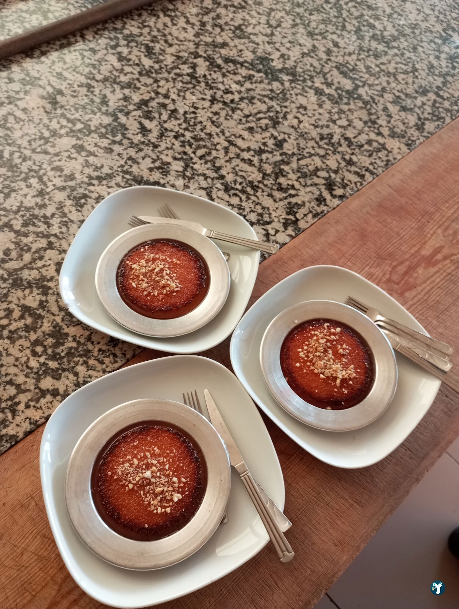 Öz Konyalı Kardeşler Etli Ekmek Fırın Kebabı Eskişehir Emek Mahallesi