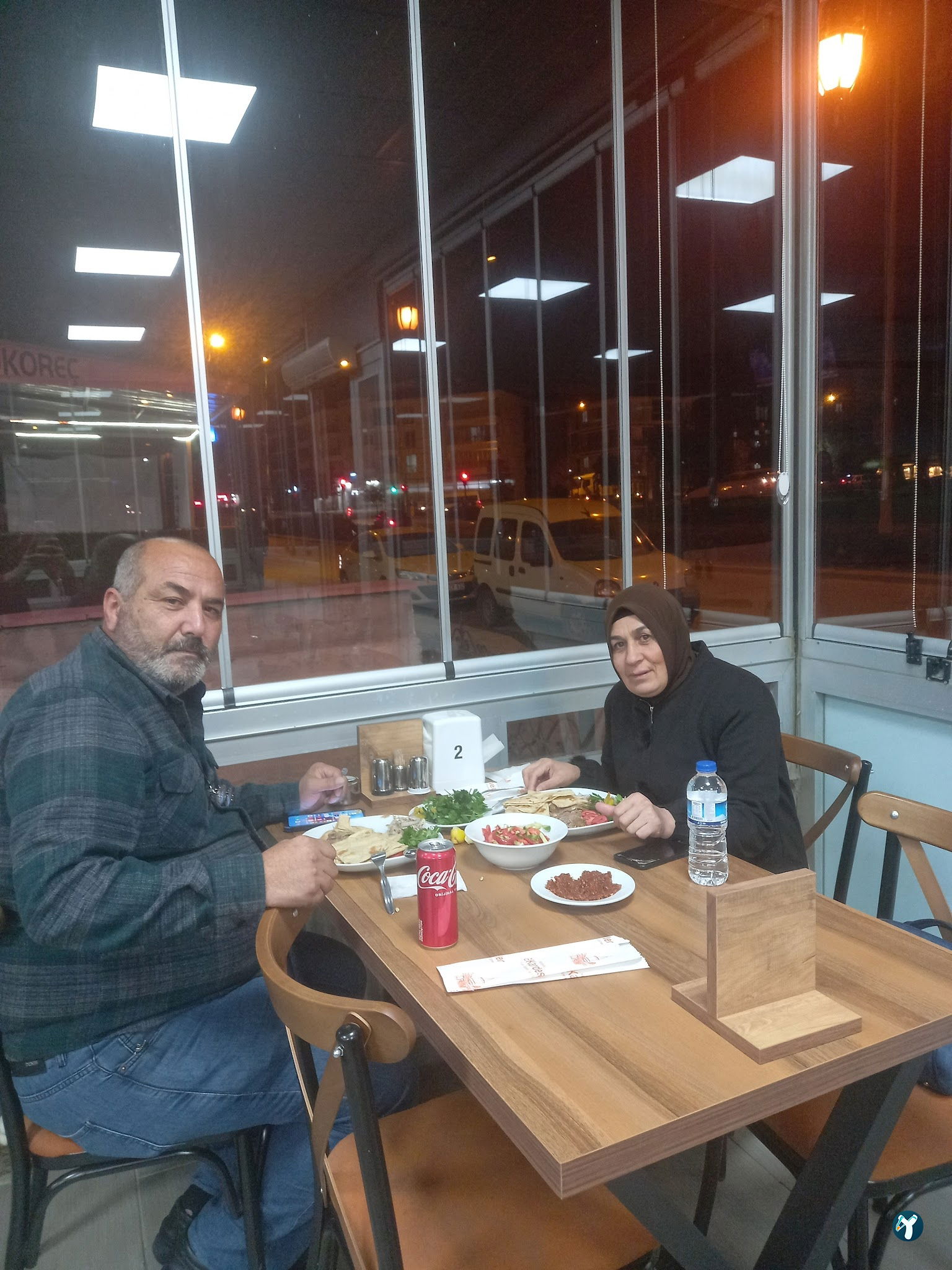 Öz Konyalı Kardeşler Etli Ekmek Fırın Kebabı Eskişehir Emek Mahallesi