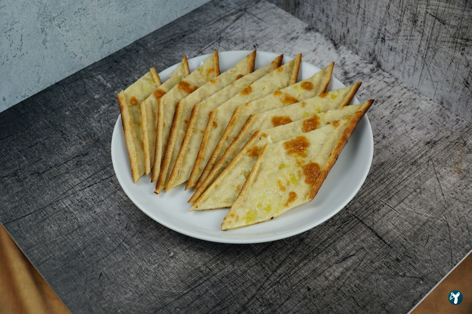 Öz Konyalı Kardeşler Etli Ekmek Fırın Kebabı Eskişehir Emek Mahallesi
