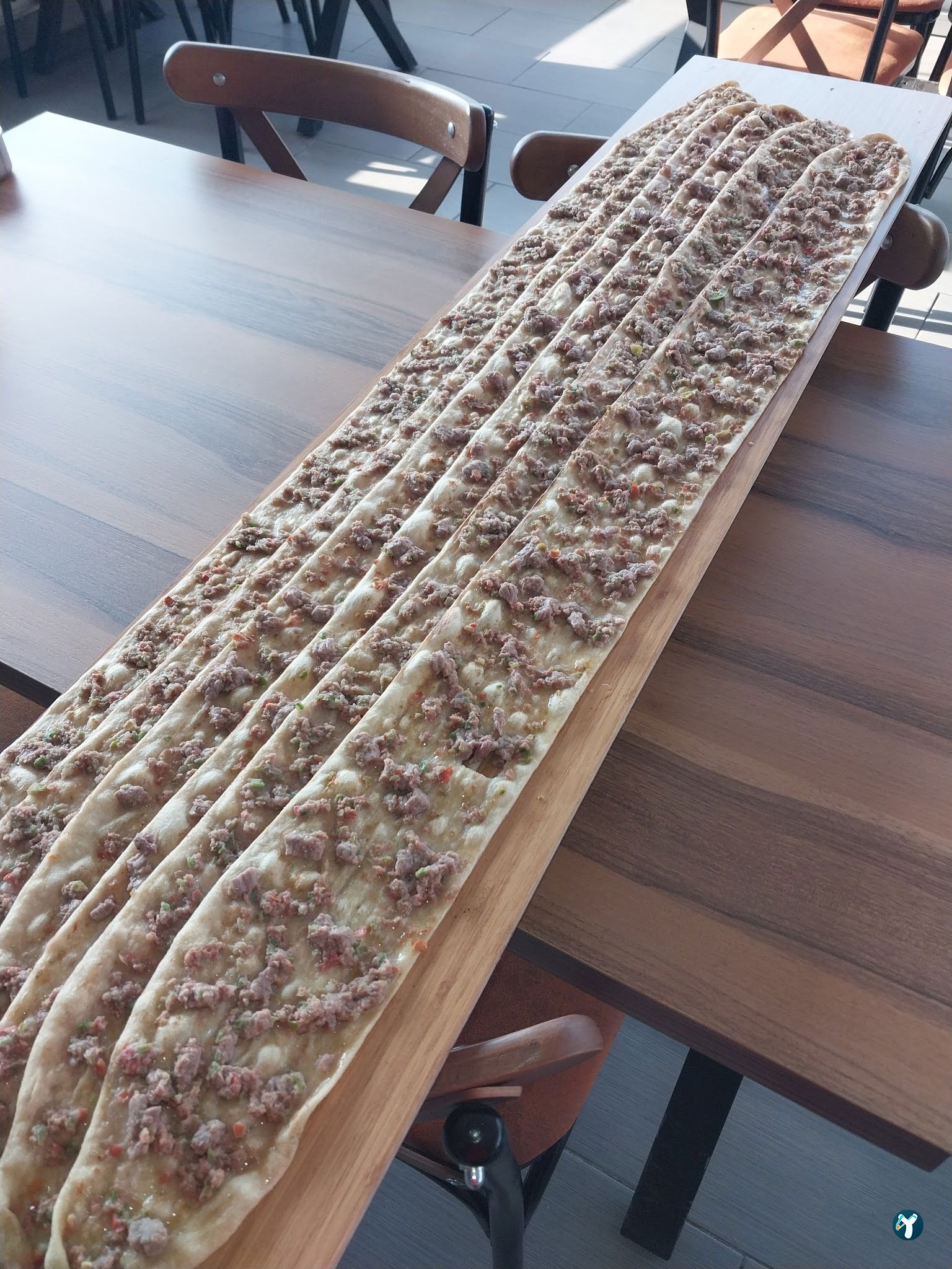 Öz Konyalı Kardeşler Etli Ekmek Fırın Kebabı Eskişehir Emek Mahallesi