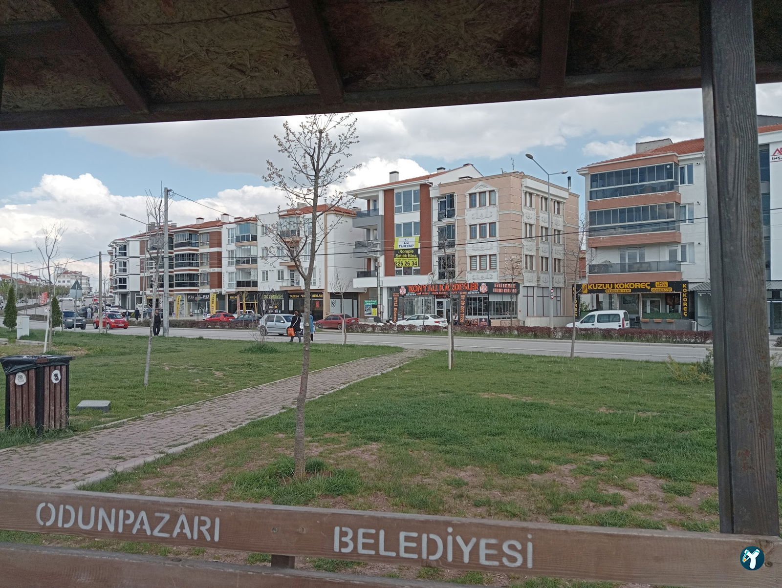 Öz Konyalı Kardeşler Etli Ekmek Fırın Kebabı Eskişehir Emek Mahallesi