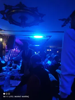 Bakırköy Sahne Beyaz Inci resimleri