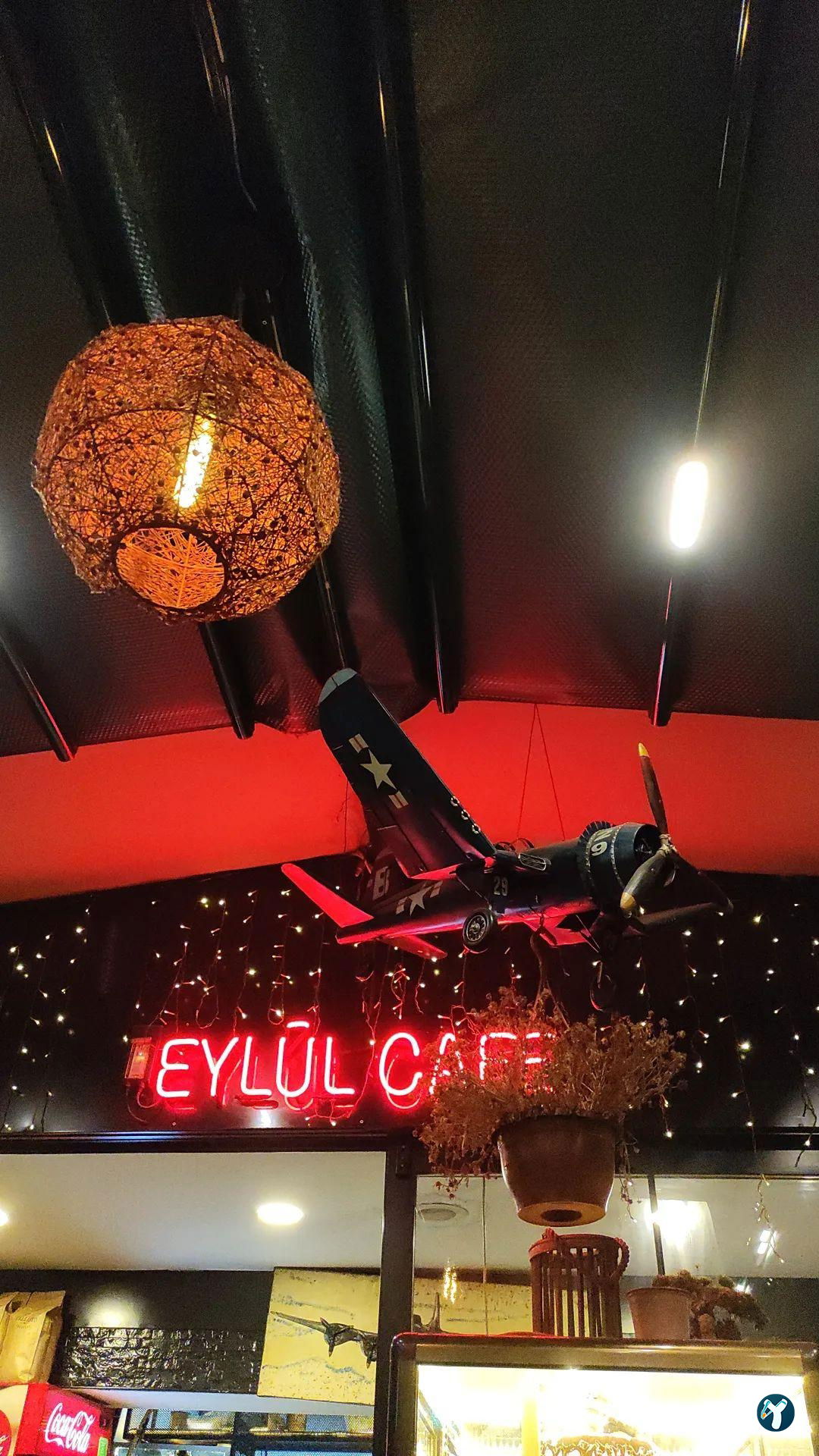 Eylül Cafe
