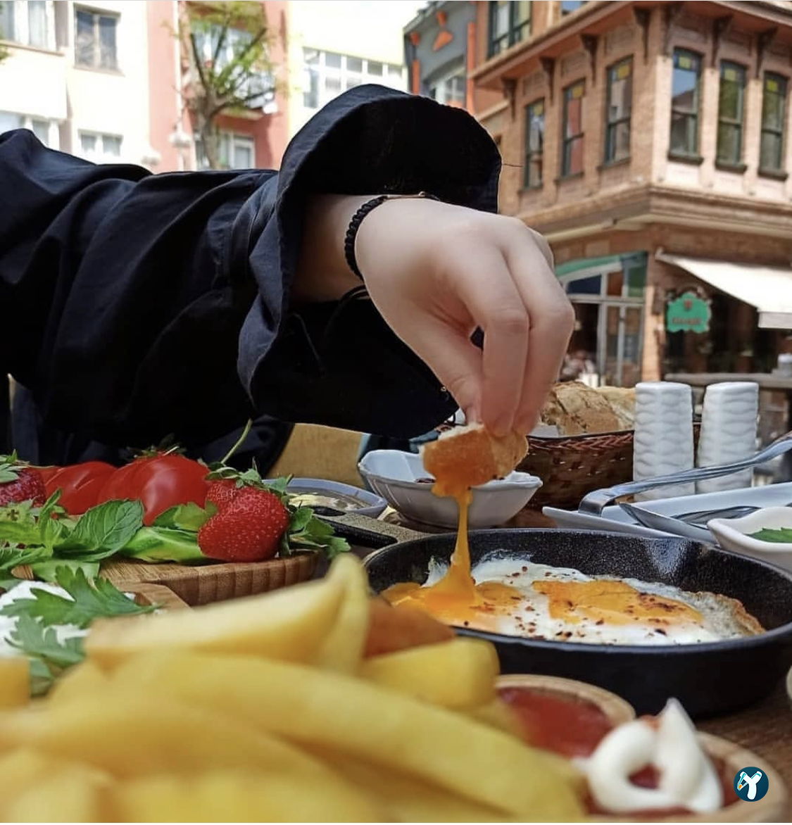 Beirut Café