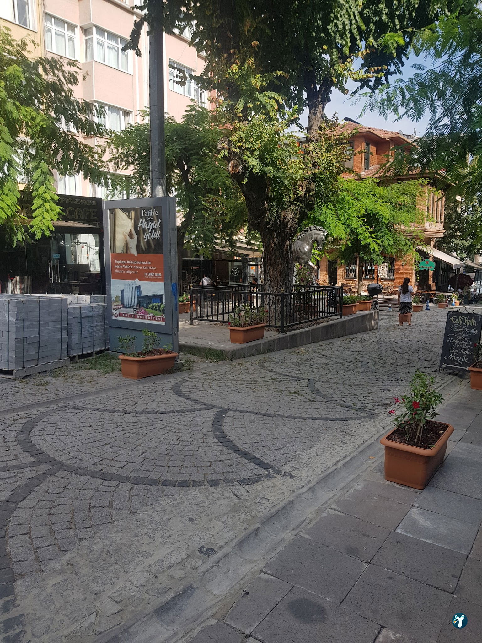 Beirut Café