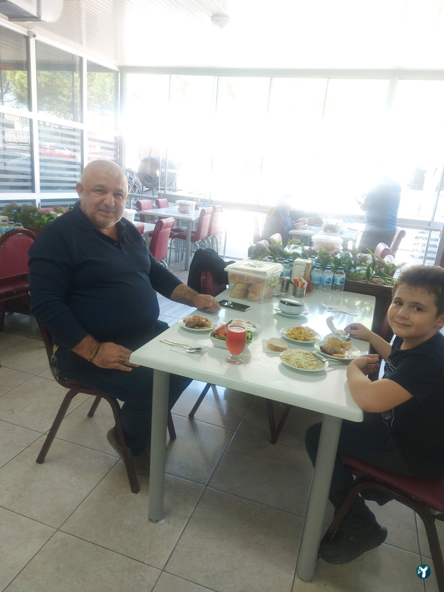 Ferah Lokantası