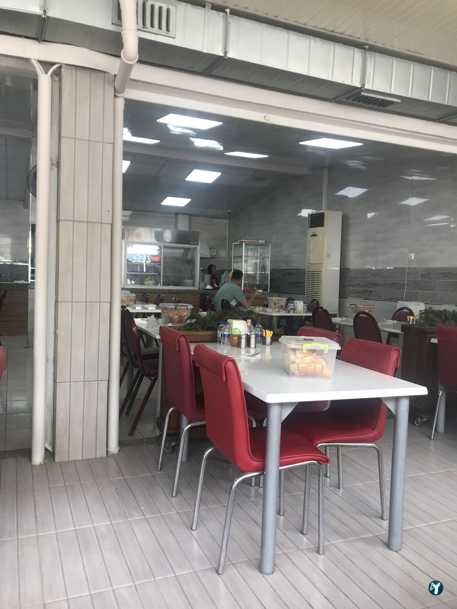 Ferah Lokantası