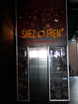 Shez O Fren Cafe resimleri