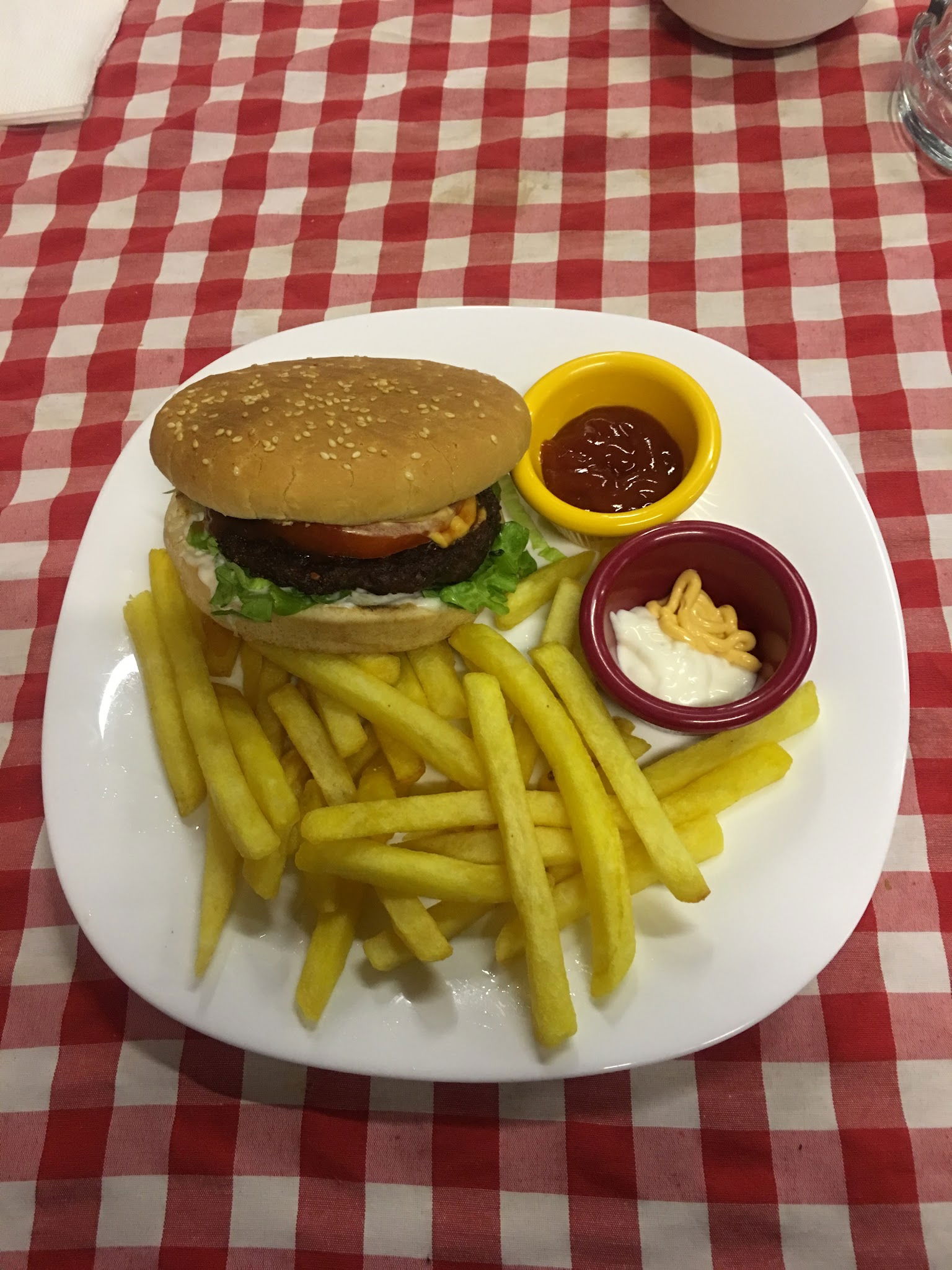 Korcan Aile Cay Bahcesi