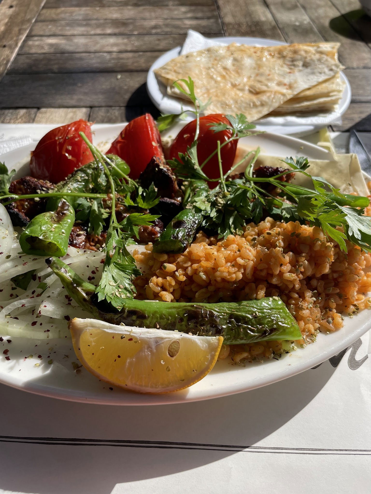 Korcan Aile Cay Bahcesi