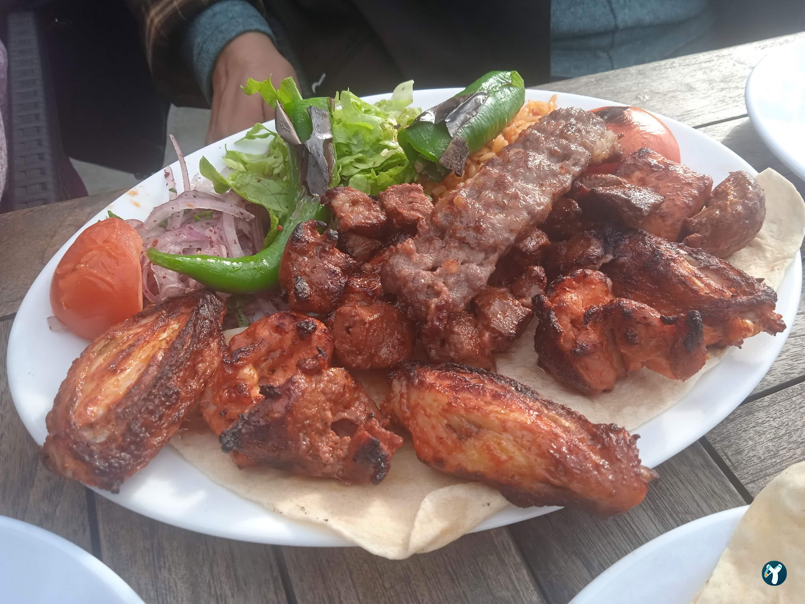 Korcan Aile Cay Bahcesi