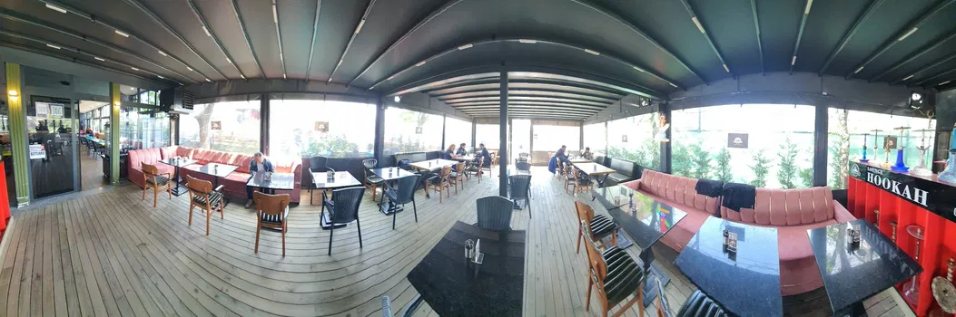 The Hill Cafe resimleri