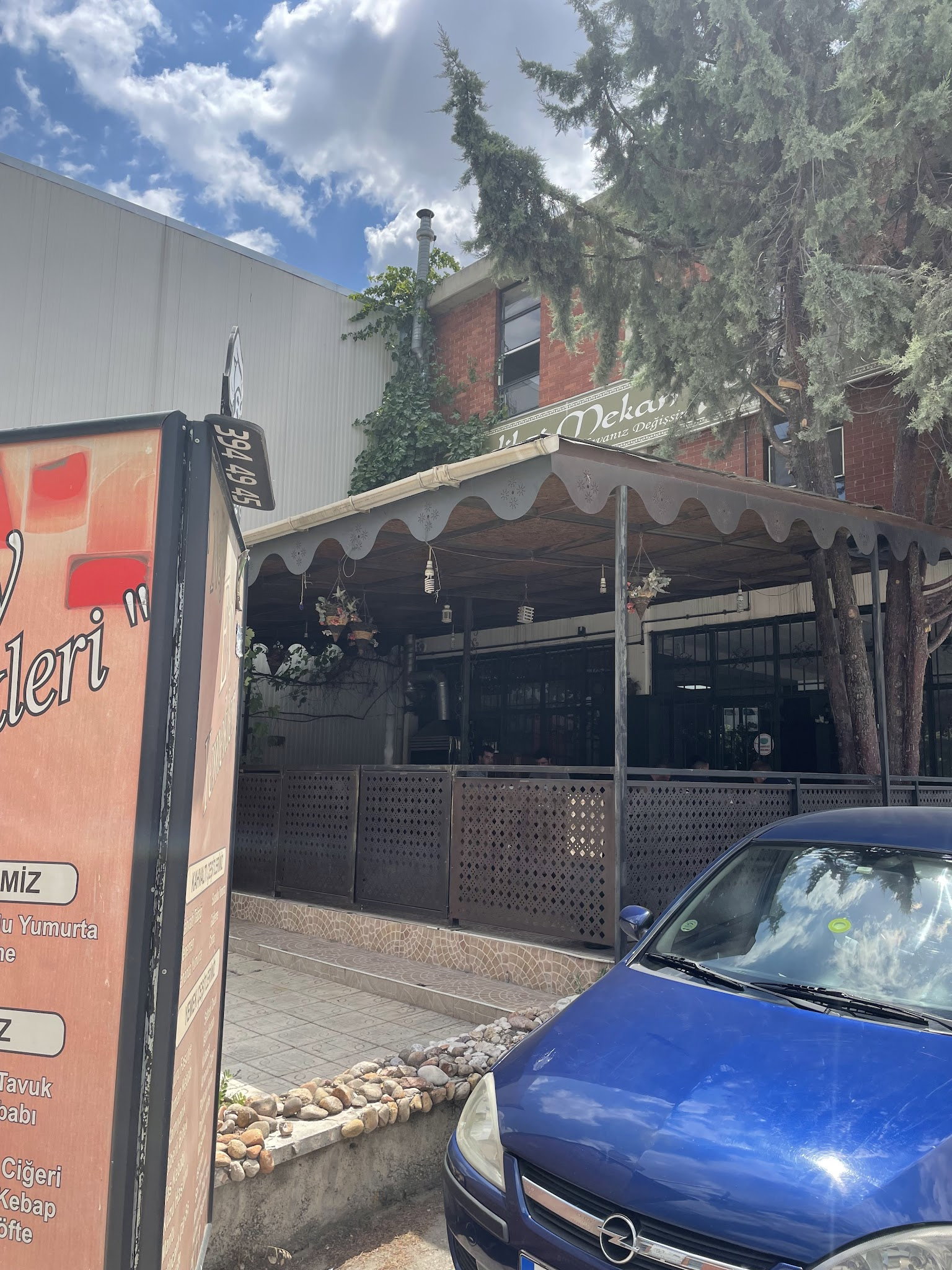 Tebdi̇l-İ Mekan Yemek Evi̇