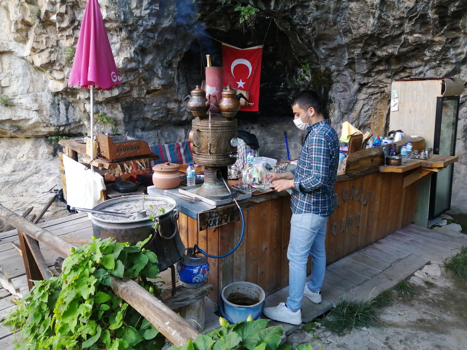 Mağara Cafe