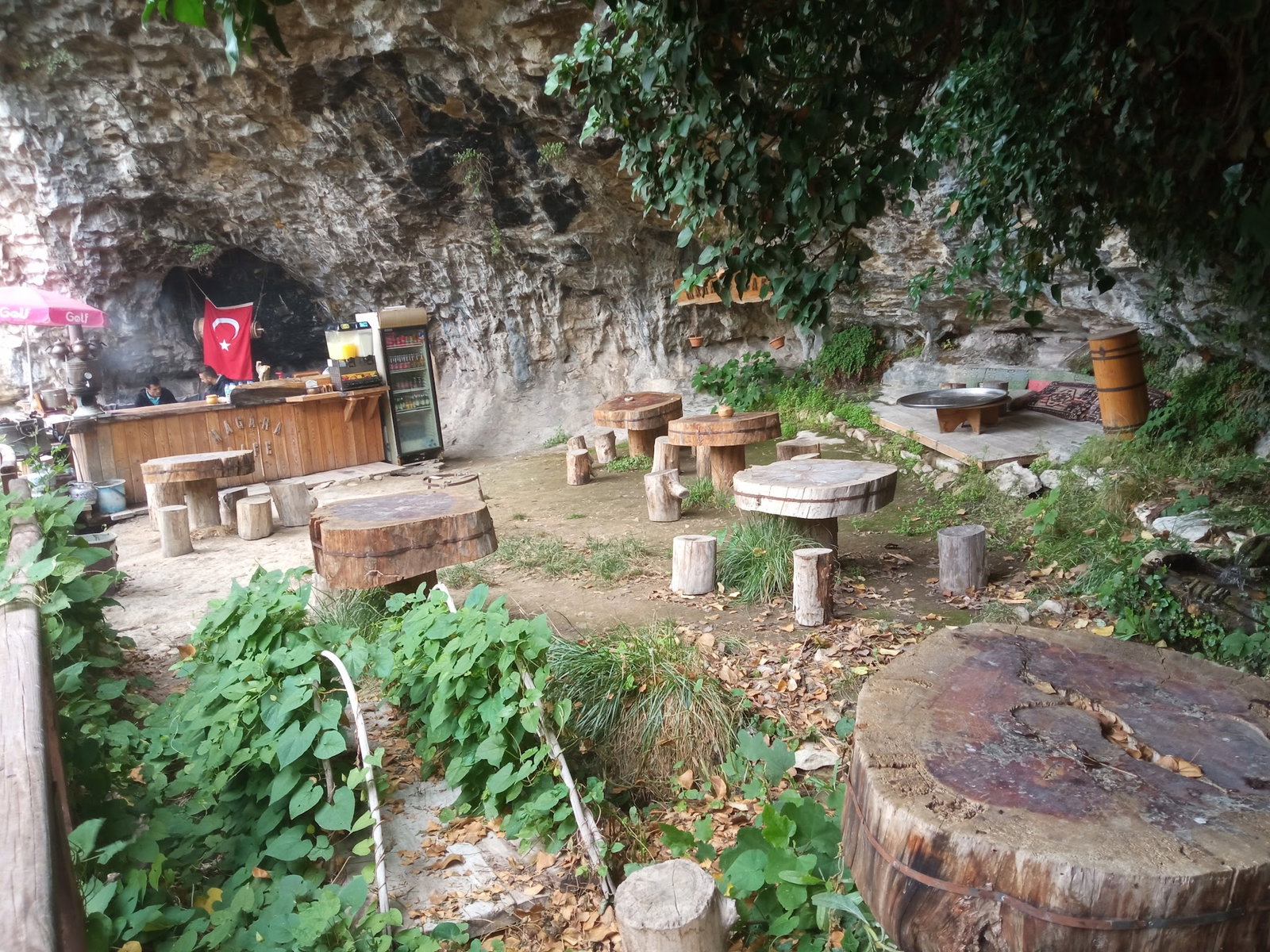 Mağara Cafe