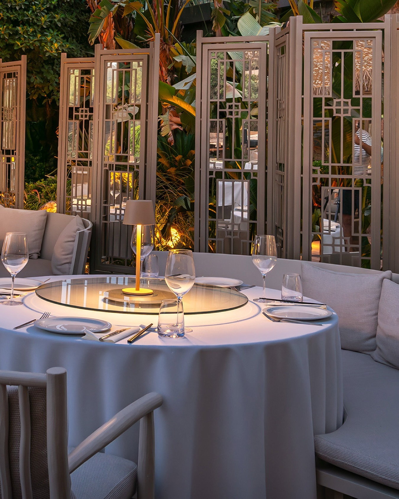 Dragon Restaurant - Bebek