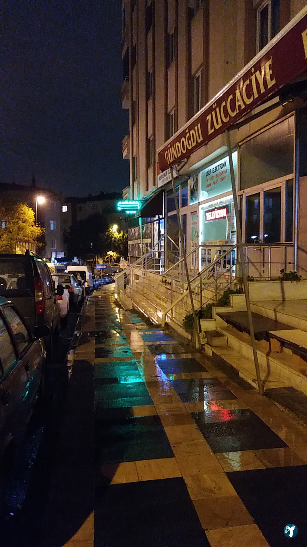 Bizim Mekan İnternet Kafe