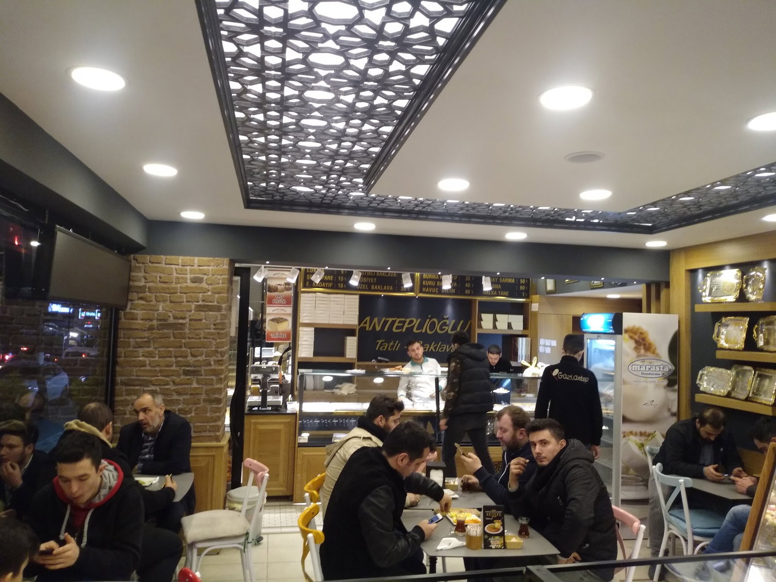 Anteplioglu Tatli Baklava
