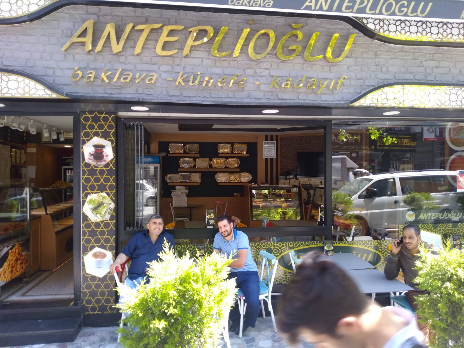 Anteplioglu Tatli Baklava