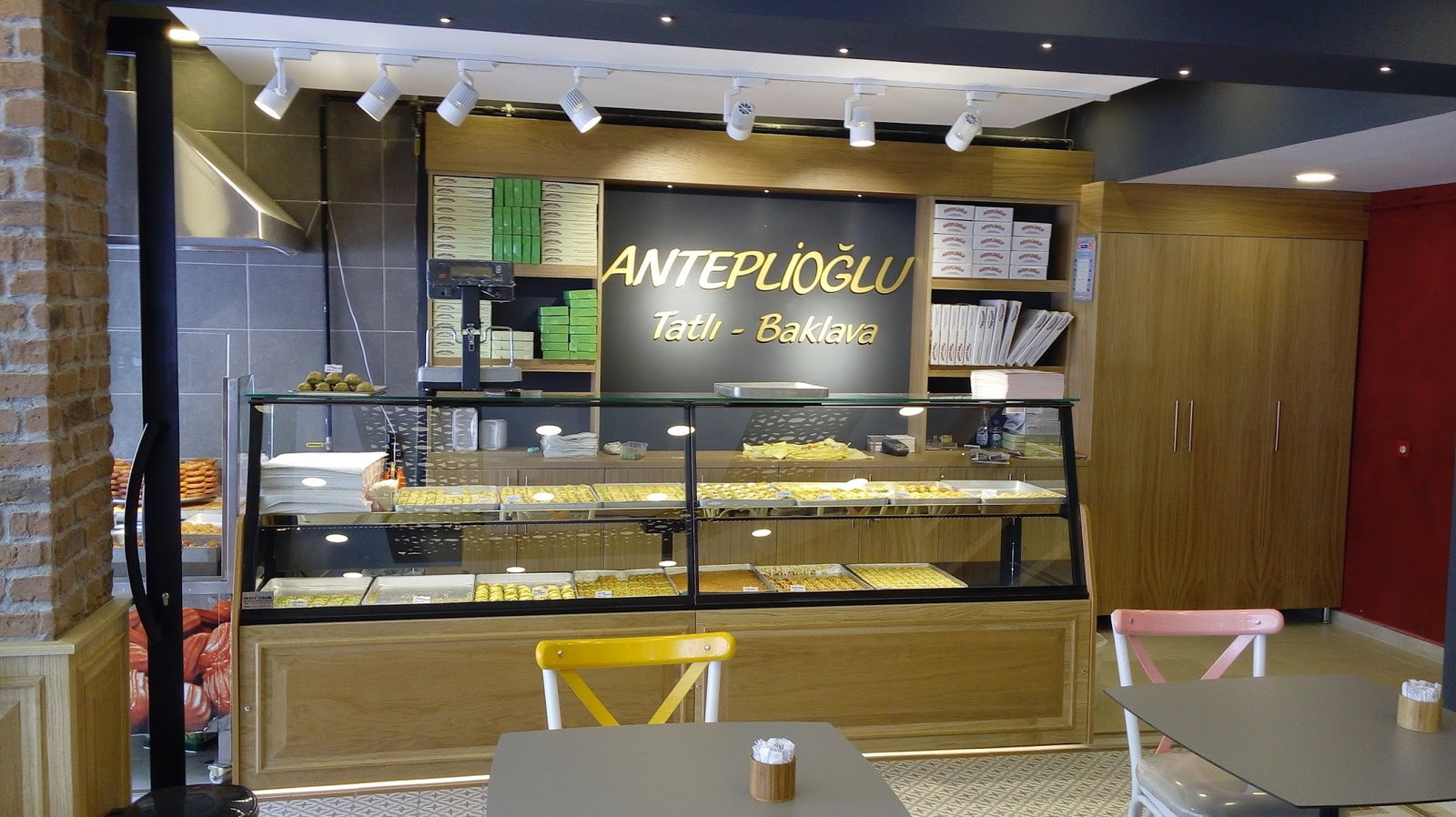 Anteplioglu Tatli Baklava