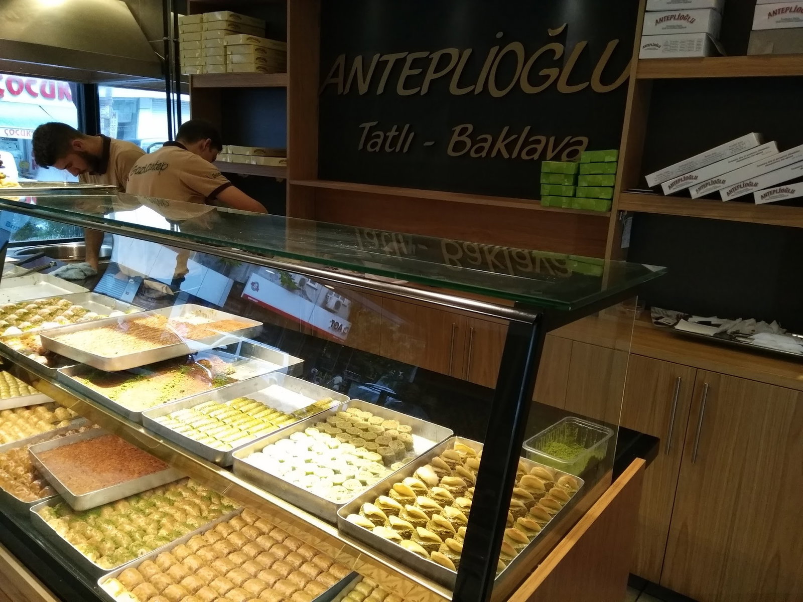 Anteplioglu Tatli Baklava