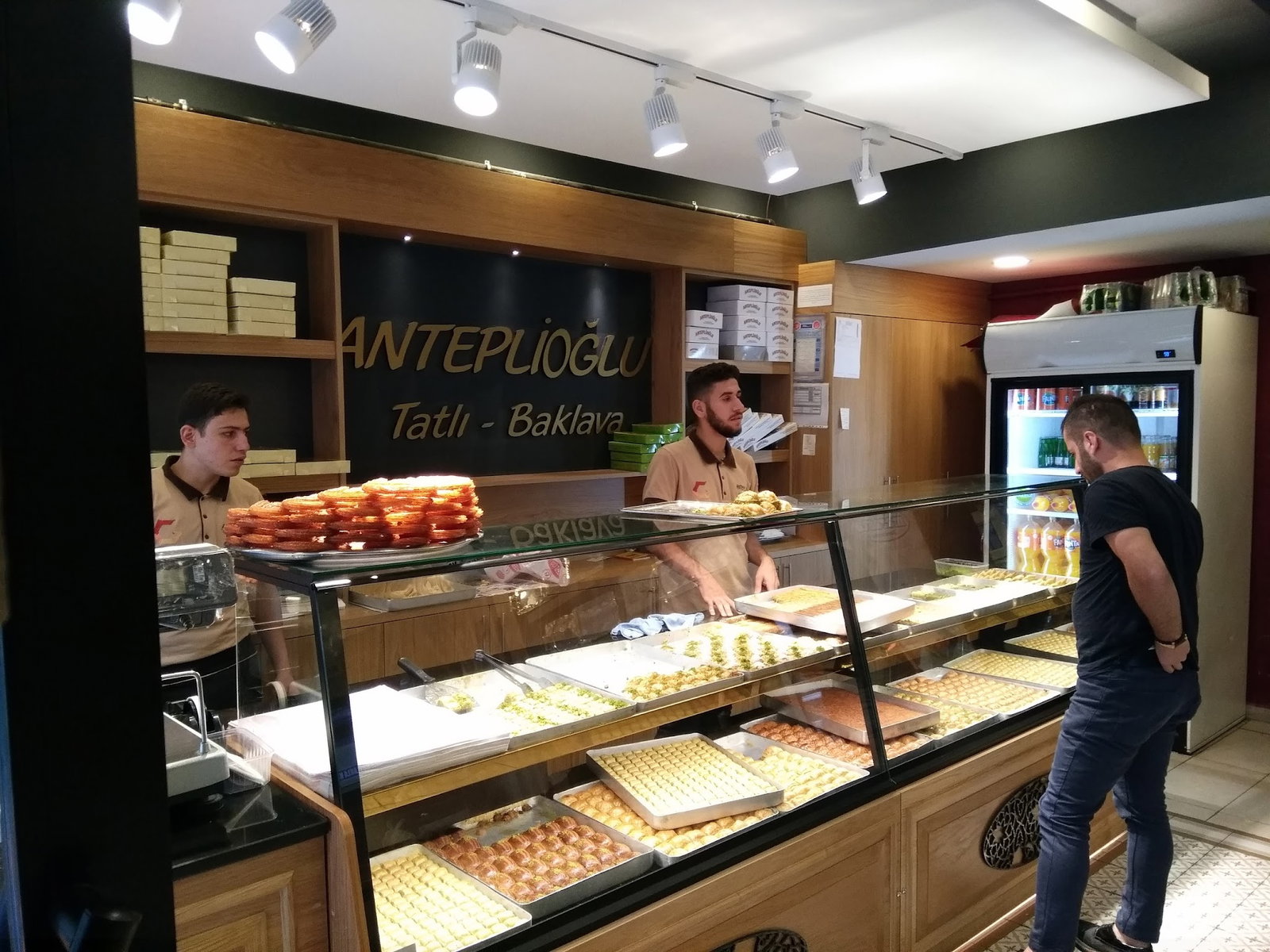 Anteplioglu Tatli Baklava